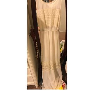 Beautiful Coachella vibe flows dress